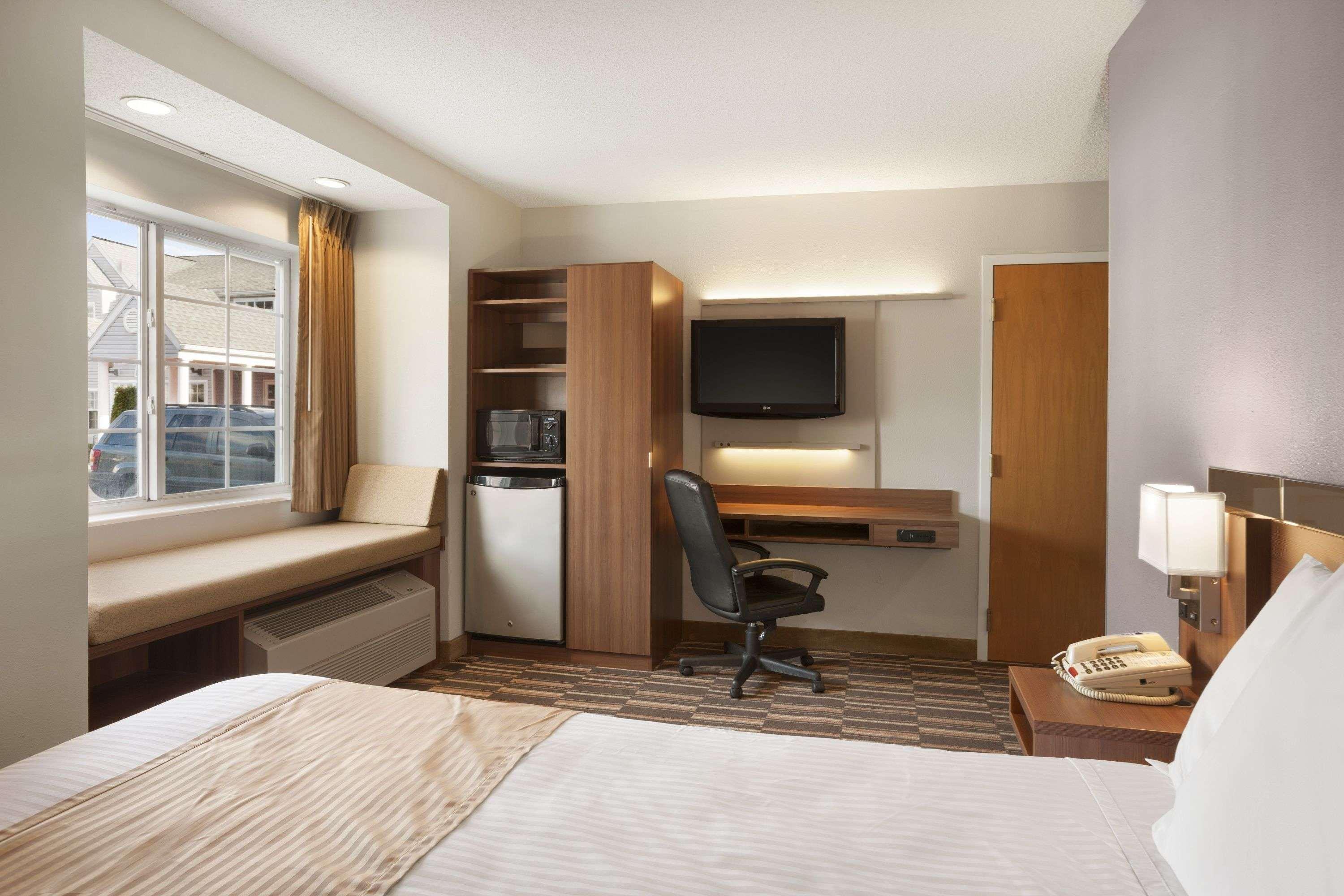 Microtel Inn By Wyndham - Albany Airport Latham Exterior foto