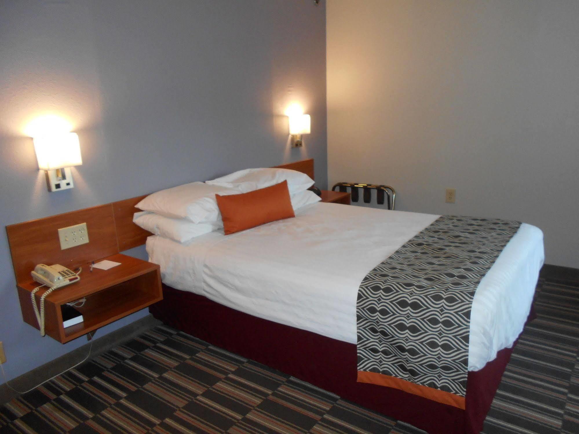 Microtel Inn By Wyndham - Albany Airport Latham Exterior foto