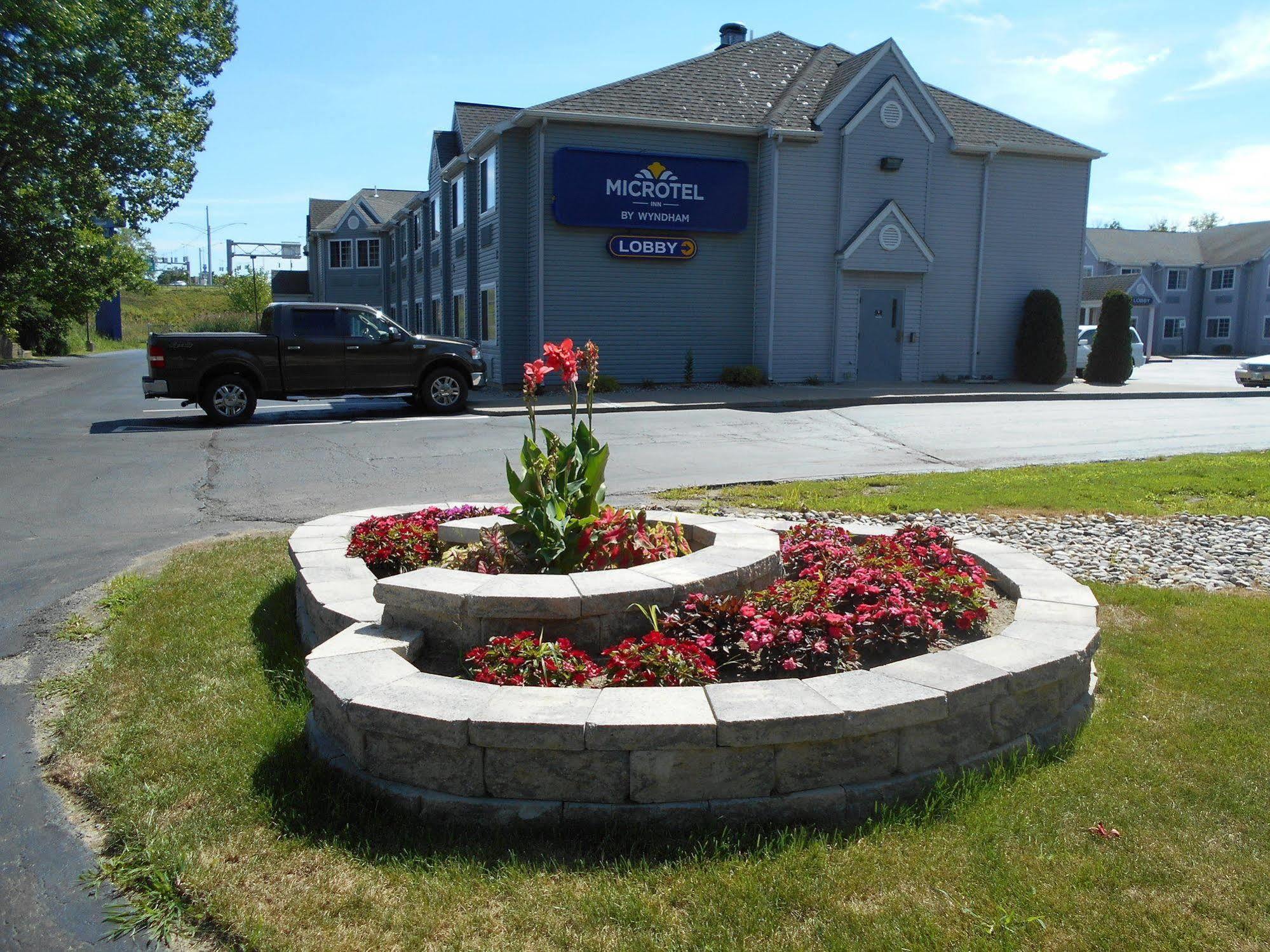 Microtel Inn By Wyndham - Albany Airport Latham Exterior foto